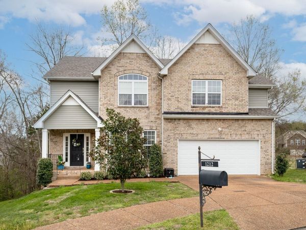 1212 Sundown Ct, Antioch, TN 37013