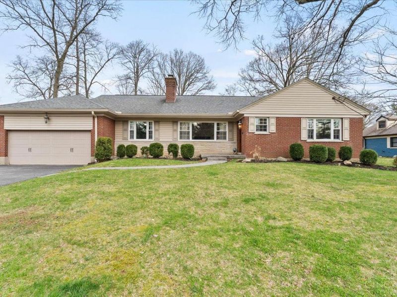 7503 S Timberlane Drive, Madeira, OH 45243 Photo 2