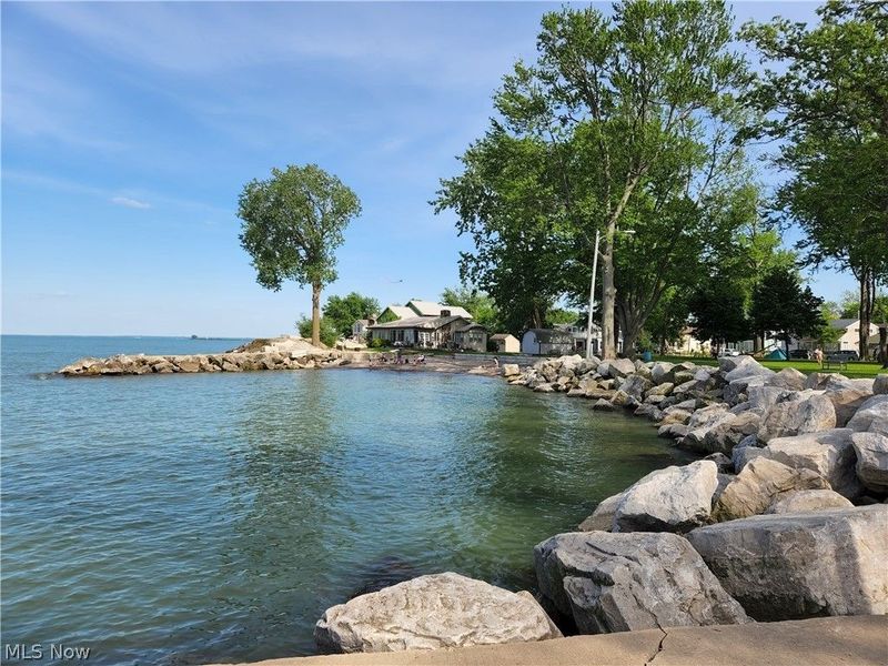 116 Rye Beach Road , Huron, OH 44839 Photo 4