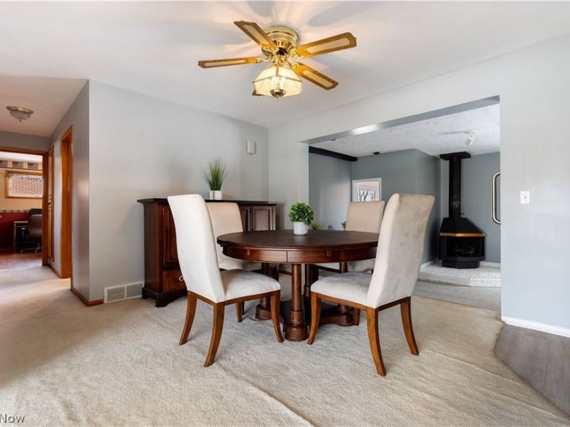 3939 Thunderbird Circle NW, North Canton, OH 44720 Photo 10