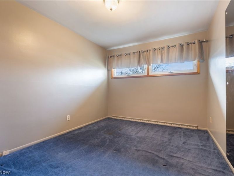 3939 Thunderbird Circle NW, North Canton, OH 44720 Photo 18