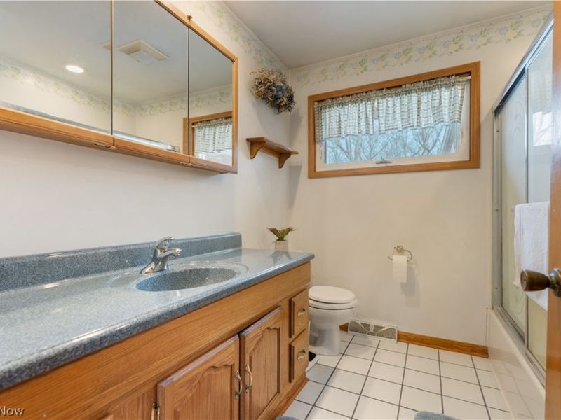 3939 Thunderbird Circle NW, North Canton, OH 44720 Photo 22