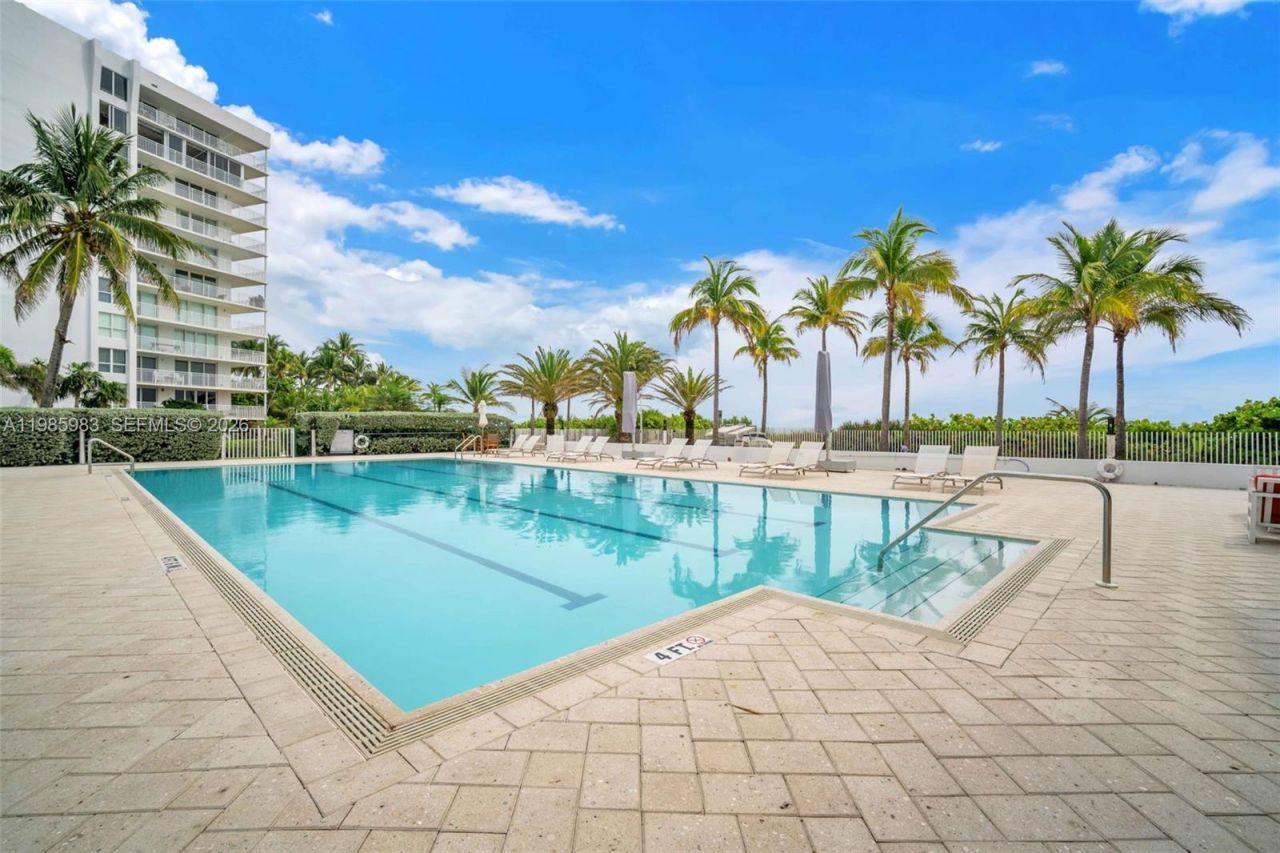 611 Ocean Dr , Unit 3E, Key Biscayne, FL 33149 Photo