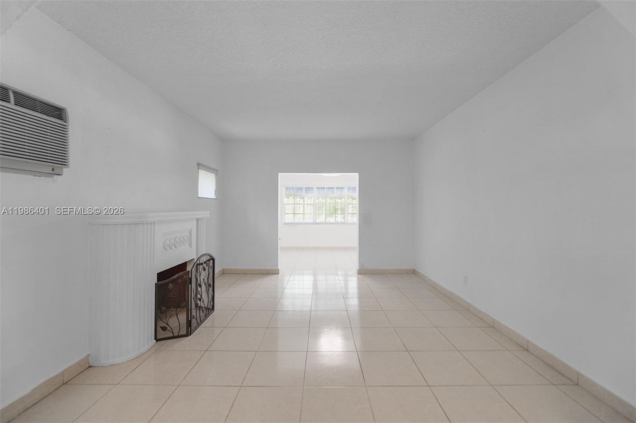 1508 SW 13th Ave , Miami, FL 33145 Photo