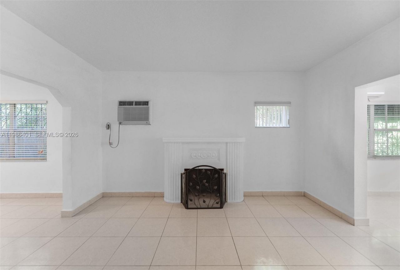 1508 SW 13th Ave , Miami, FL 33145 Photo