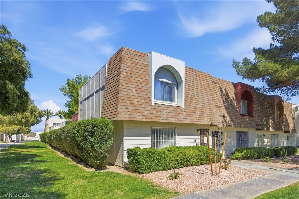 3473 Monte Carlo Drive, Las Vegas, NV 89121 Main Photo