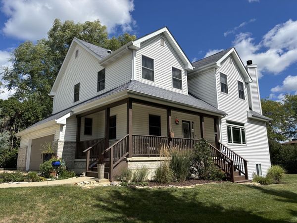 2S590 Seraph Holmes Court , Warrenville, IL 60555