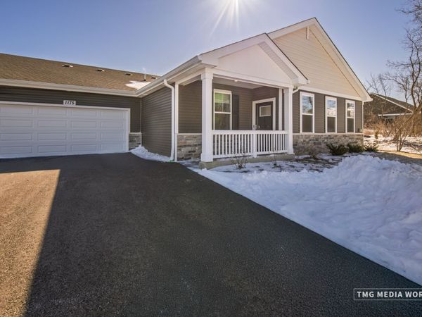 1175 Sonoma Court , Pingree Grove, IL 60140