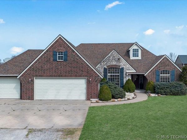 2931 E Rabbs Drive, Oologah, OK 74053