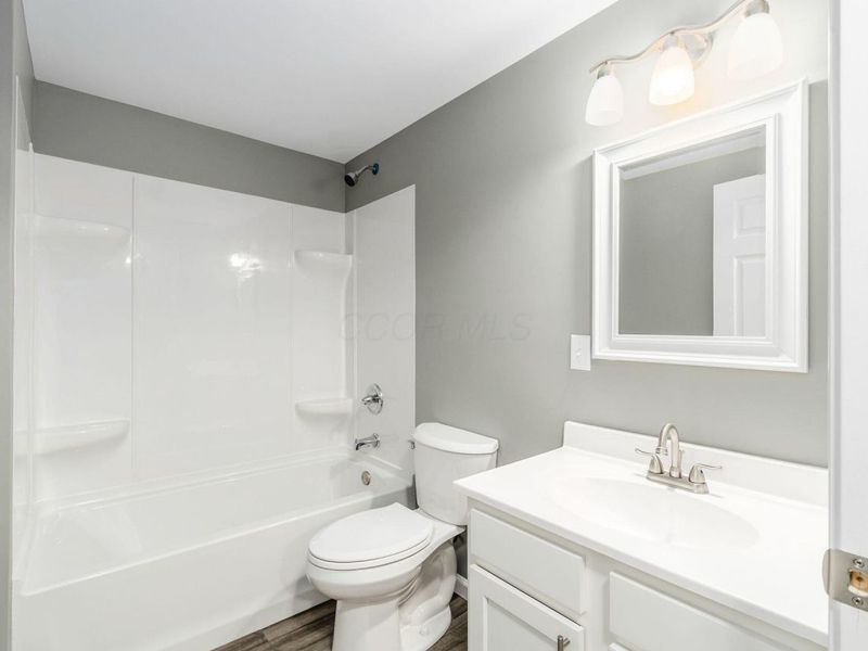 5842 Red Apple Ridge Road , Columbus, OH 43232 Photo 13