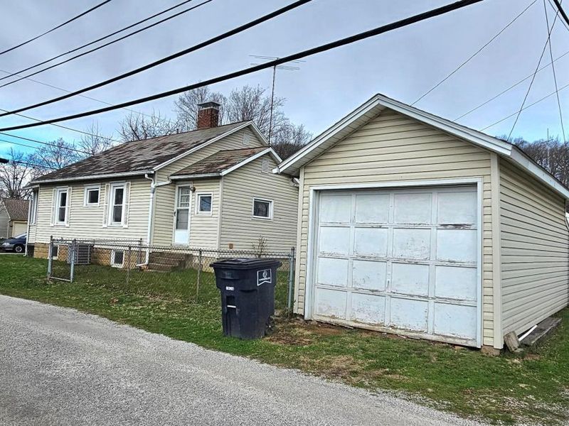 712 N Mt Pleasant Avenue, Lancaster, OH 43130 Photo 6