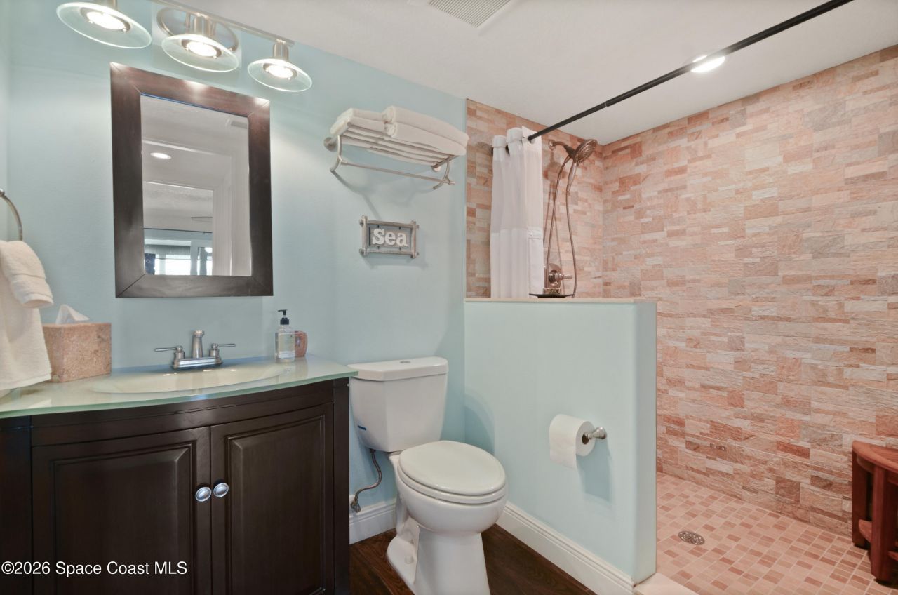 1923 Jimmy Buffett Memorial Highway, Unit C-3, Indian Harbor Beach, FL 32937 Photo