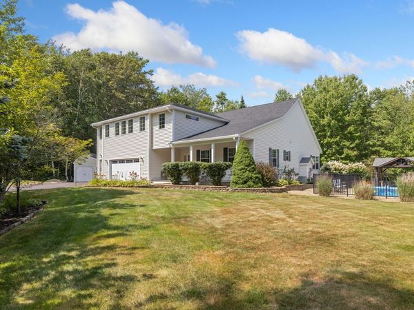 5 Heathwood Lane, Scarborough, ME 04074