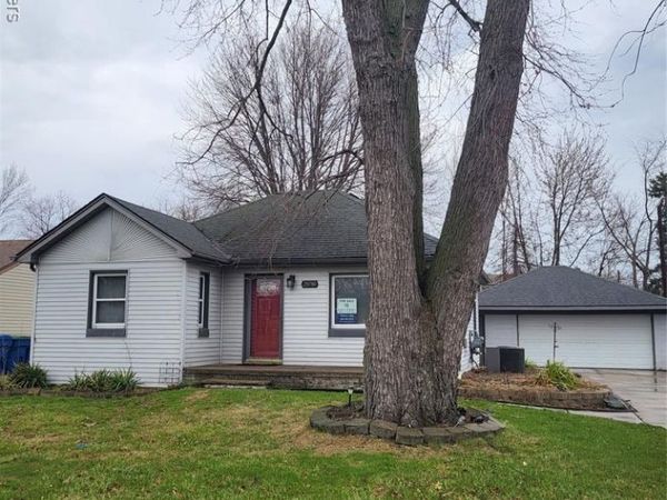 29780 Lorraine Avenue, Warren, MI 48093