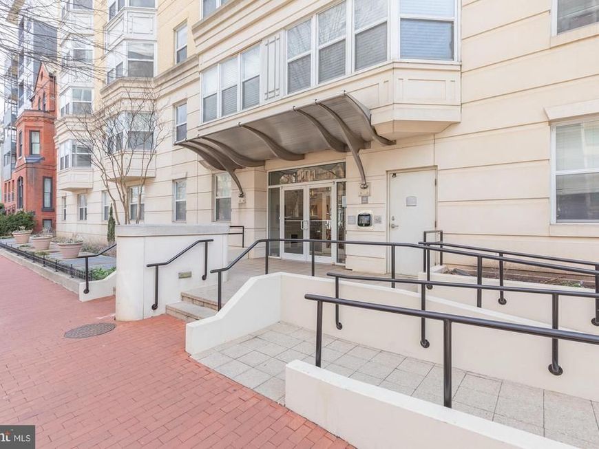 1111 11th Street Nw, Unit 309, Washington, DC 20001 Main Photo