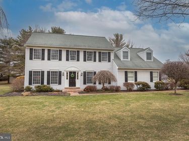 537 RANDOLPH DRIVE, LITITZ, PA 17543