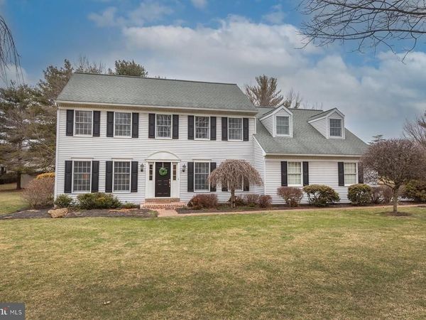 537 RANDOLPH DRIVE, LITITZ, PA 17543