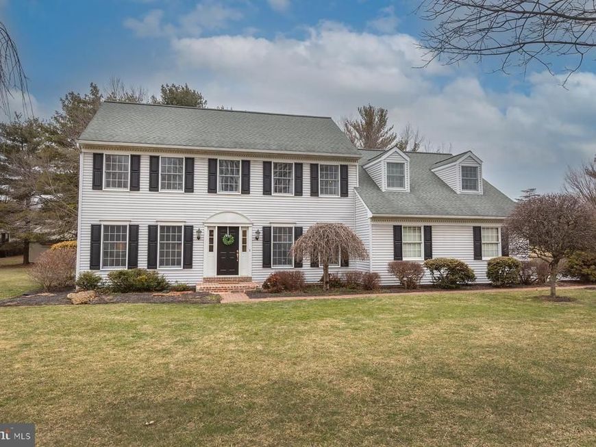 537 Randolph Drive , Lititz, PA 17543 Main Photo