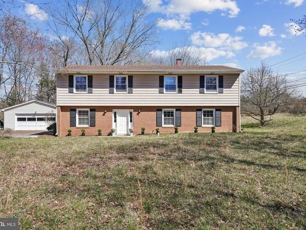 4 WALNUT HILL ROAD , LA PLATA, MD 20646