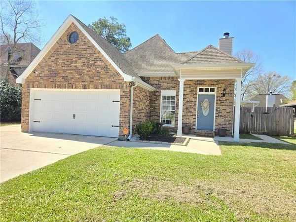 1830 KINGS ROW Drive , Slidell, LA 70461
