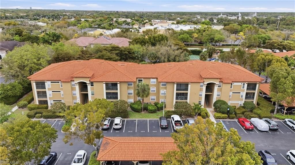 8861 Colonnades Ct W, Unit 217, Bonita Springs, FL 34135 Photo