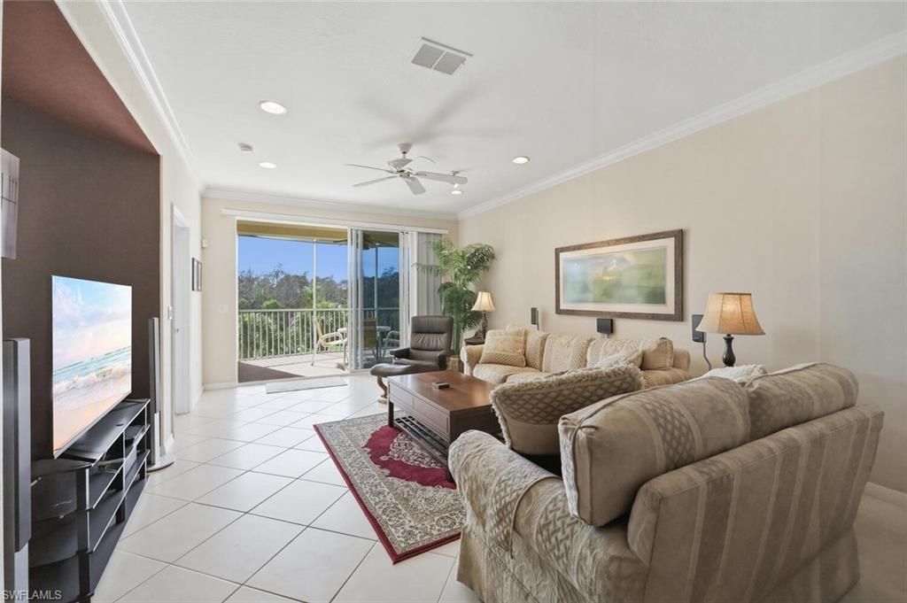 4834 Hampshire Ct, Unit 206, Naples, FL 34112 Photo