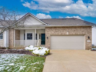 1235 Spring Ridge Circle, Alliance, OH 44601