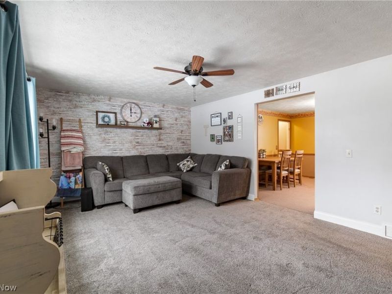 542 Snively Avenue NW, Massillon, OH 44646 Photo 2