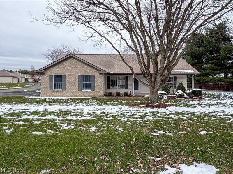 8208 Maramont Drive, Youngstown, OH 44512 Photo 1