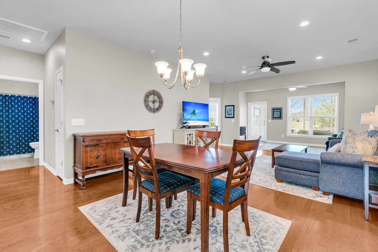 226 Waterfront Park Drive Photo 15