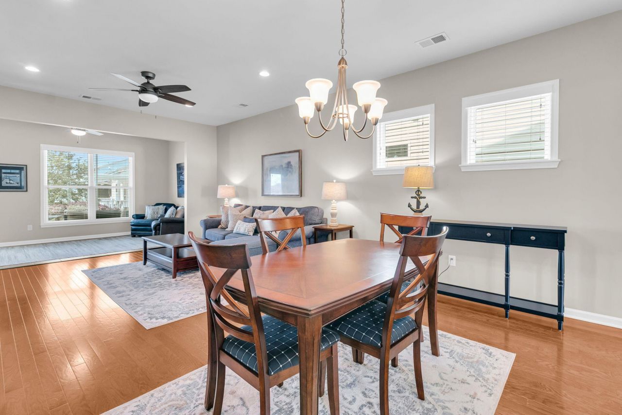 226 Waterfront Park Drive Photo 16