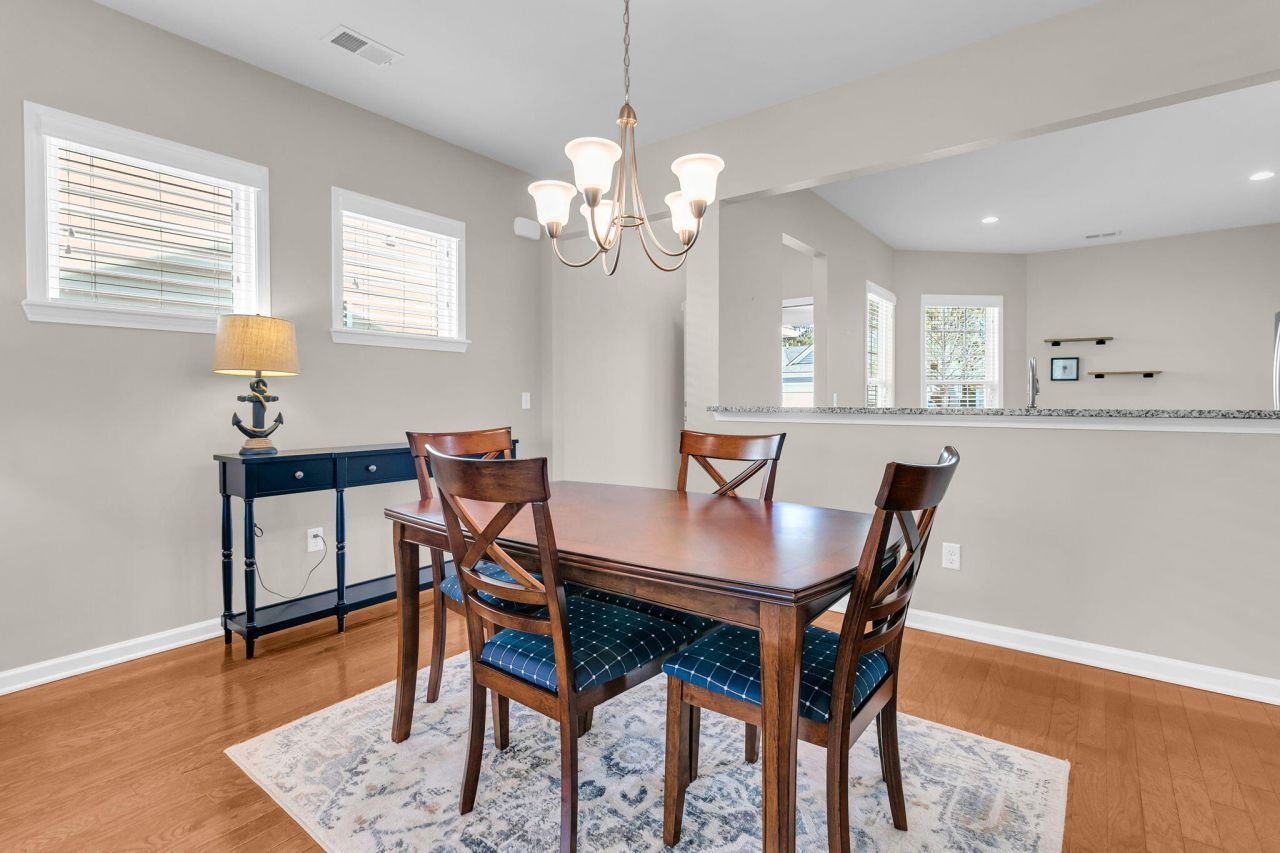 226 Waterfront Park Drive Photo 17