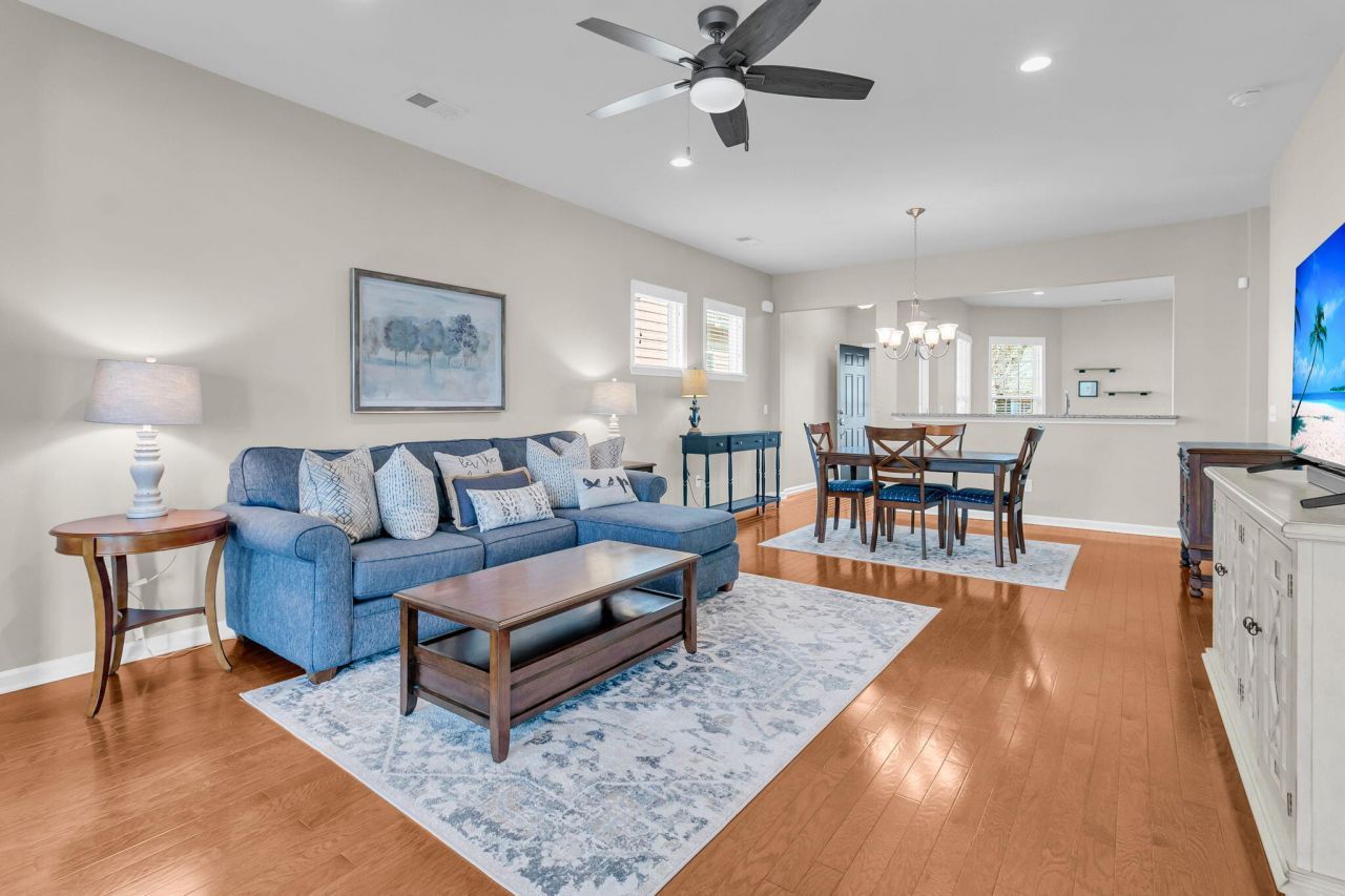 226 Waterfront Park Drive Photo 18