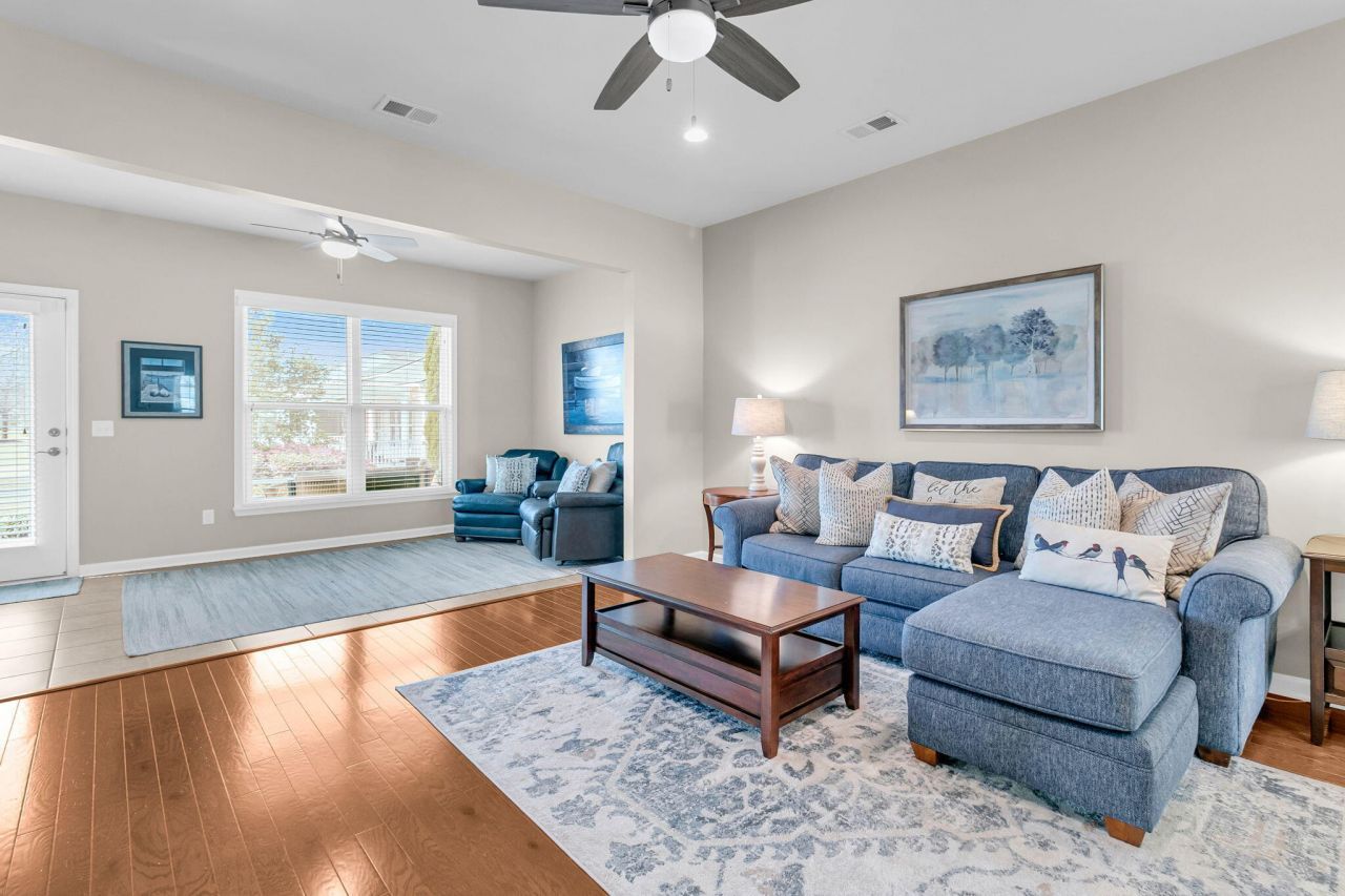 226 Waterfront Park Drive Photo 21