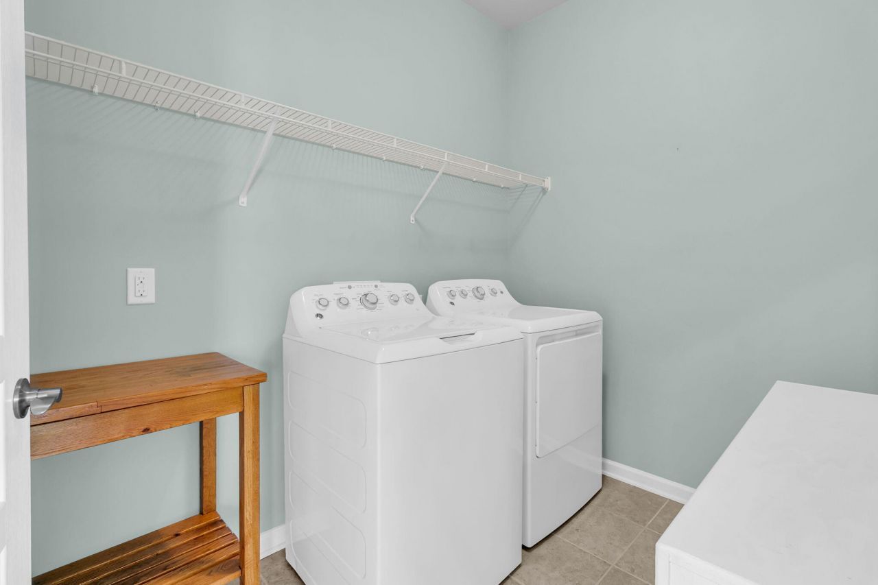 226 Waterfront Park Drive Photo 34