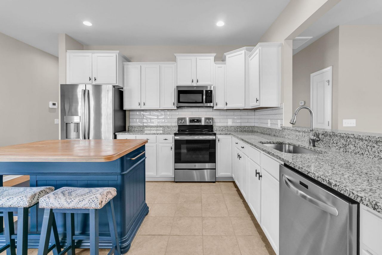 226 Waterfront Park Drive Photo 7