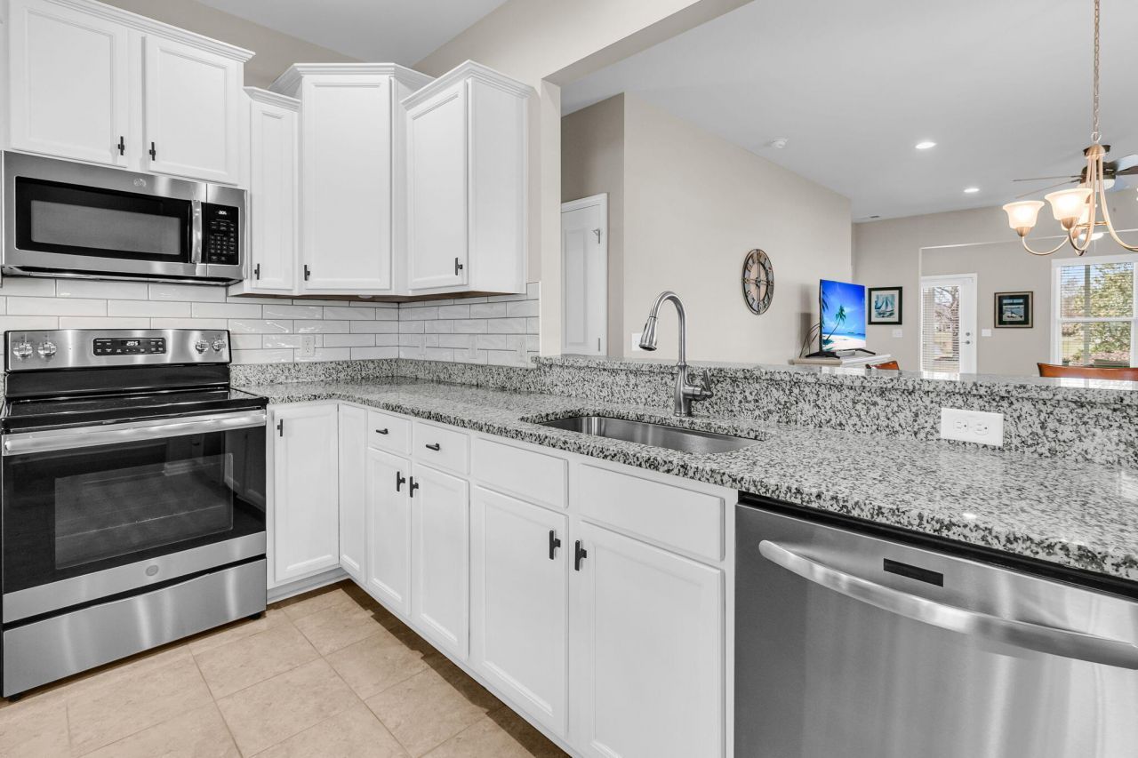 226 Waterfront Park Drive Photo 8