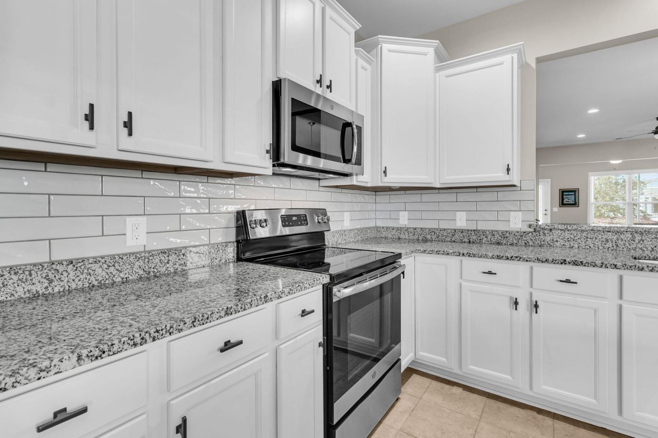 226 Waterfront Park Drive Photo 9