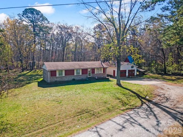104 Louise Drive , Stanley, NC 28164