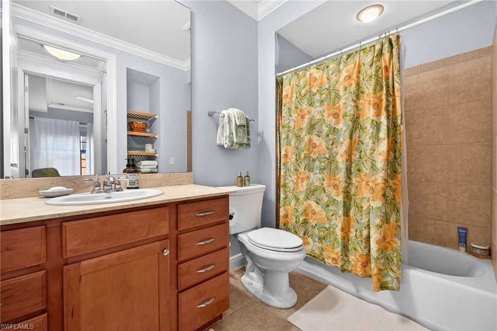 8011 Via Monte Carlo Way, Unit 2101, Estero, FL 33928 Photo