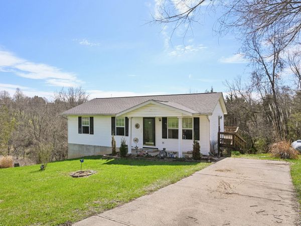 16 Blanche Avenue, Williamstown, KY 41097