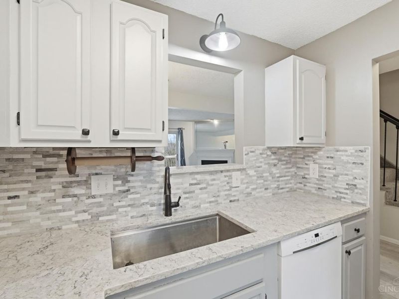 5196 Putters Circle, West Chester, OH 45069 Photo 22