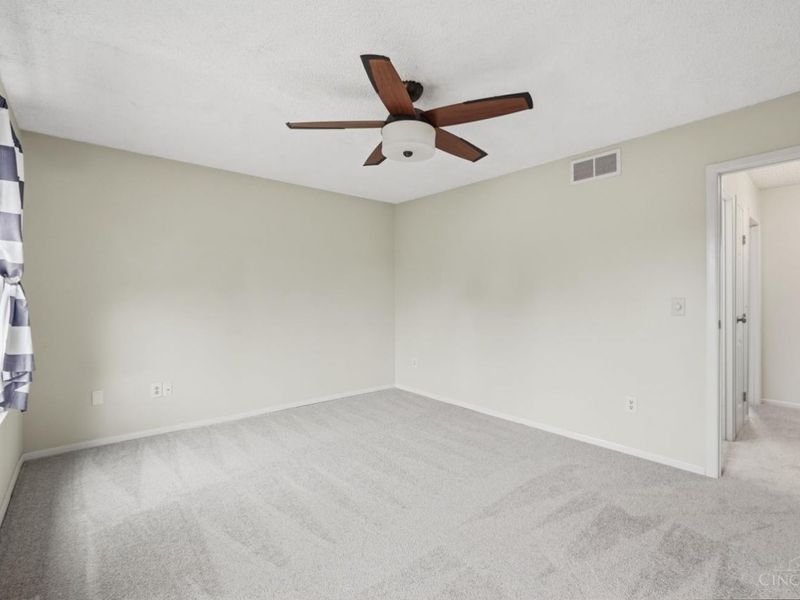 5196 Putters Circle, West Chester, OH 45069 Photo 33