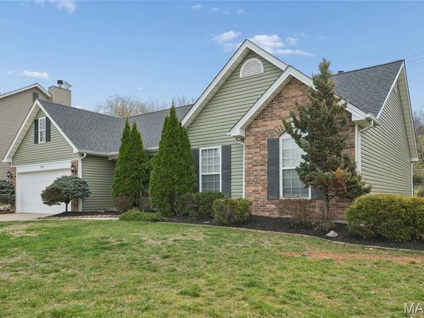 710 Longfellow Circle, O'Fallon, MO 63366