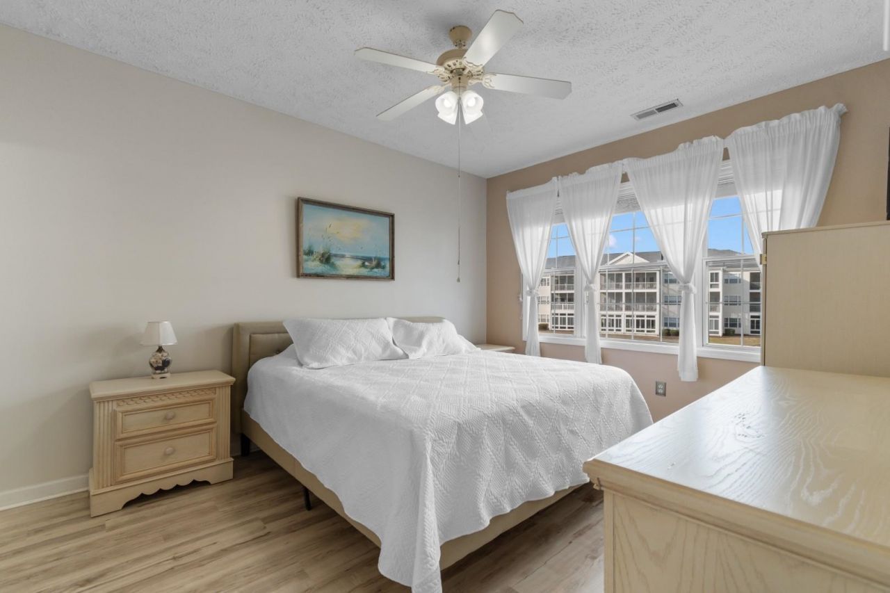 901 West Port Dr. Photo 14