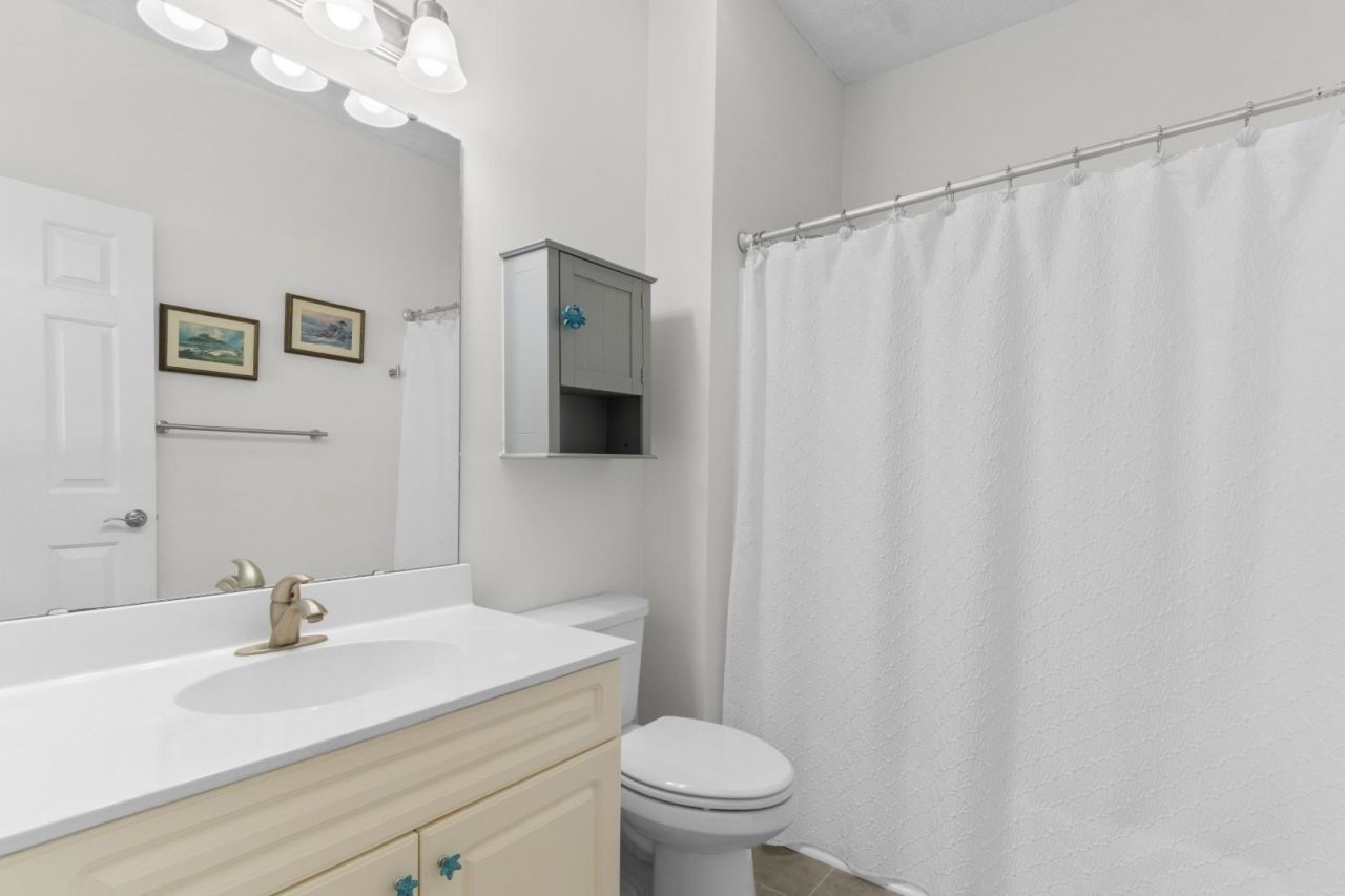 901 West Port Dr. Photo 17