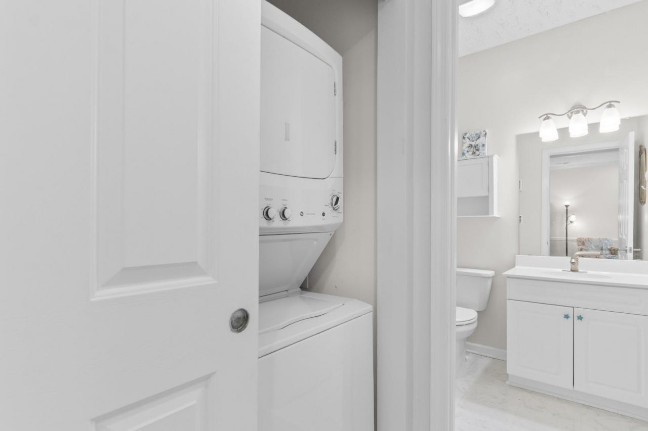 901 West Port Dr. Photo 18