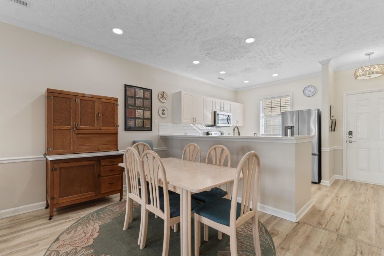 901 West Port Dr. Photo 9