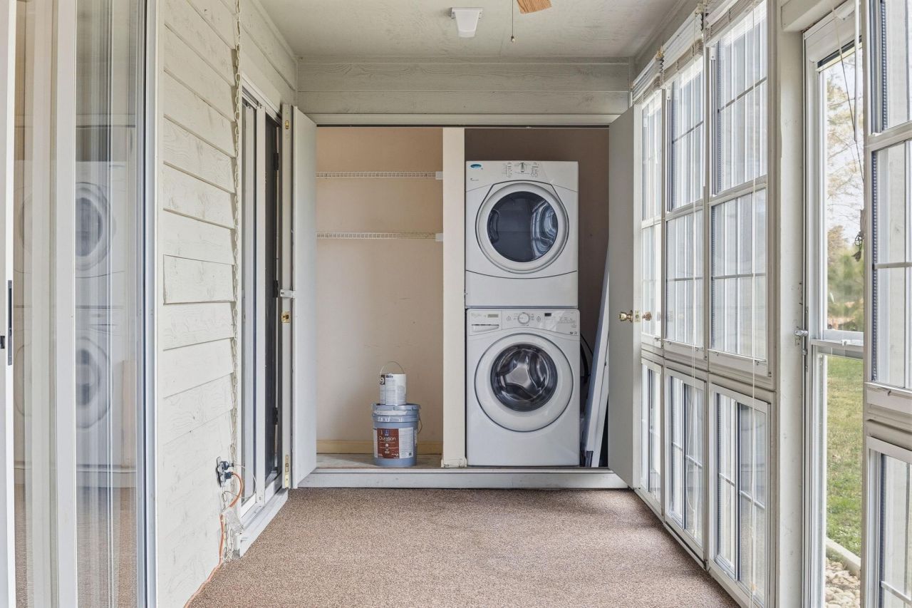 1129 White Tree Ln.  Photo 28