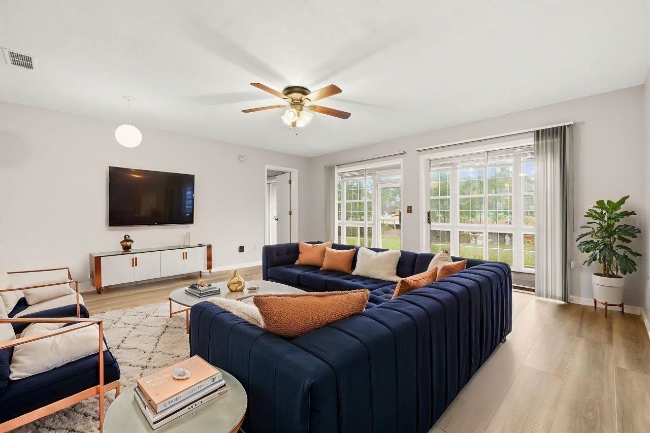 1129 White Tree Ln.  Photo 7